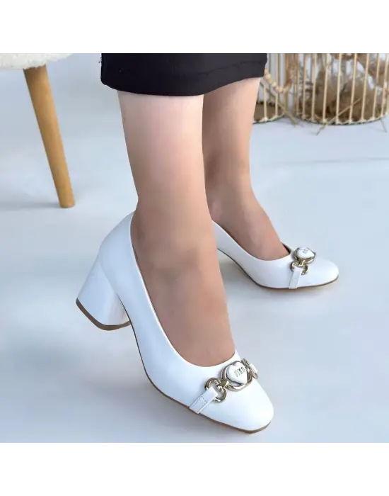 Zarif Cilt Topuklu Ayakkabı