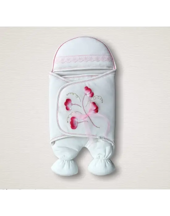 Omarı Yapay Çiçek İşlemeli Lüks Kız Bebek Kundak Battaniyesi