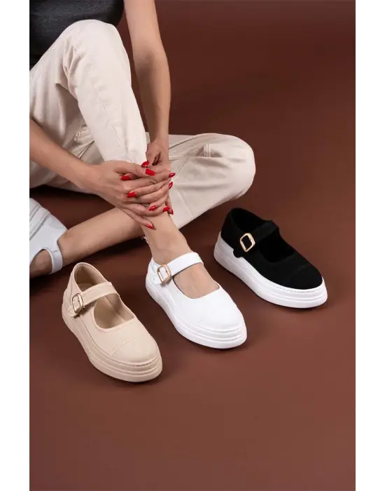 Omarı Rahat ve Şık Bej Keten Spor Ayakkabı