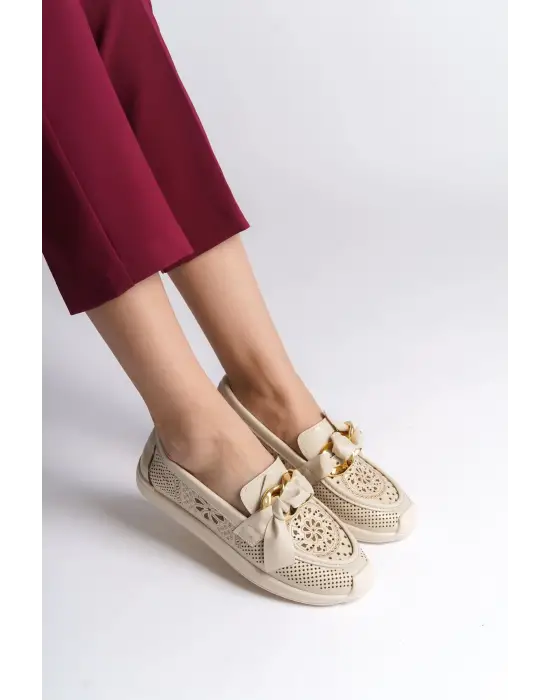 Çiçek Desenli Bayan Babet Ayakkabı