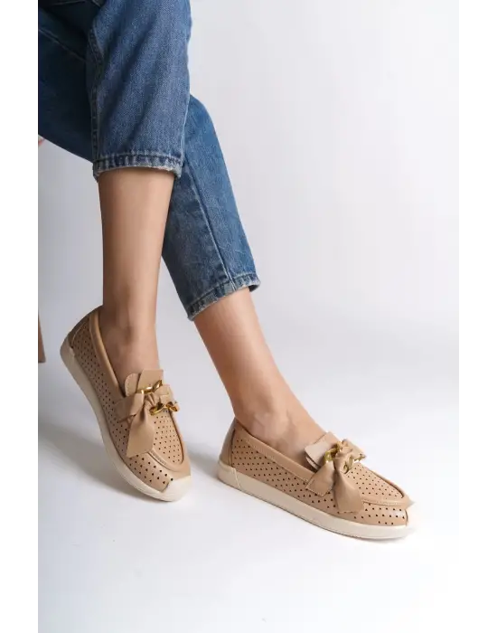 Zarif Kalp Desenli Bayan Babet Ayakkabı