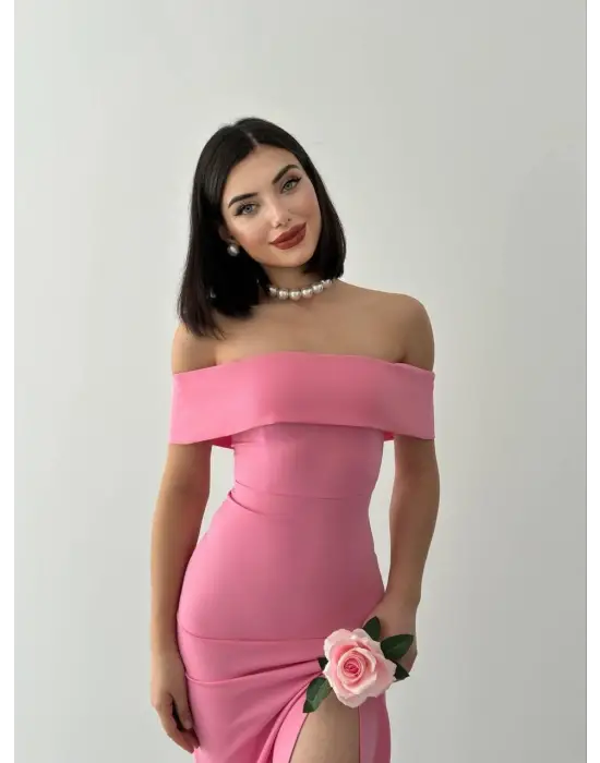 MADONNA YAKA UZUN ELBİSE