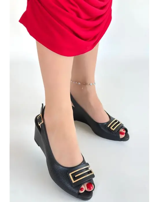 Mamba Siyah Cilt Dolgu Topuk Ayakkabı