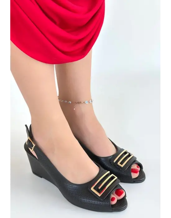 Mamba Siyah Cilt Dolgu Topuk Ayakkabı