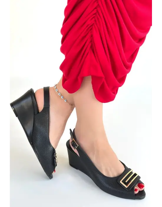 Mamba Siyah Cilt Dolgu Topuk Ayakkabı