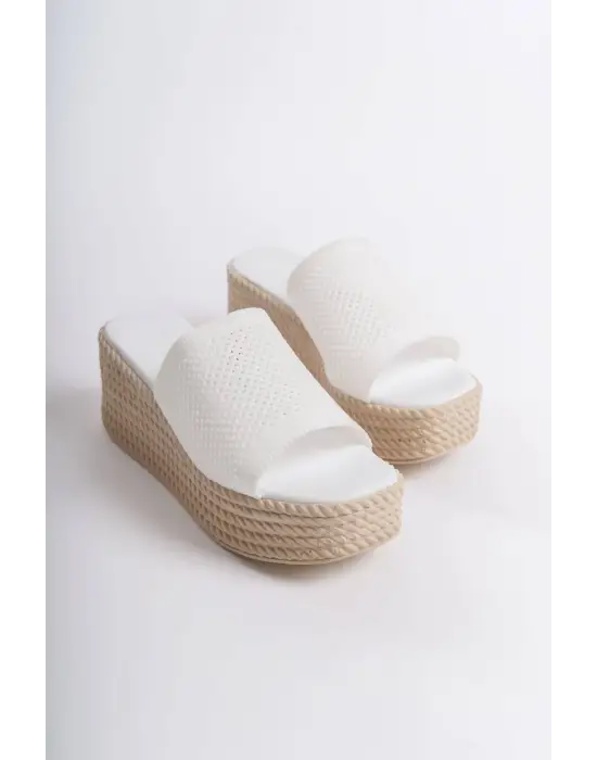 Rahat Dolgu Topuklu Bayan Terlik