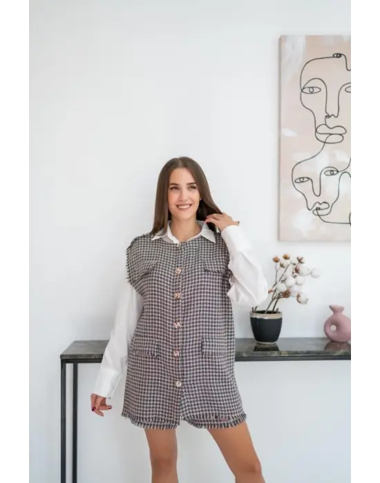 Omarı Mavi Desenli Yelek ve Şort Takımı