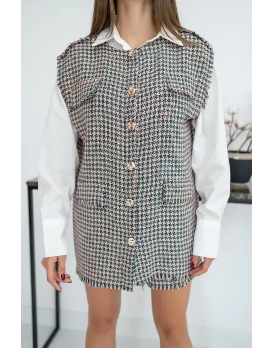 Omarı Mavi Desenli Yelek ve Şort Takımı