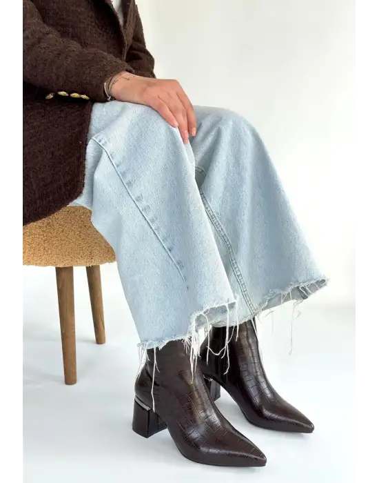 Meça Kahverengi Cilt Topuklu Bot