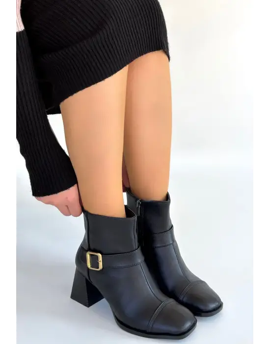 Mejjo Siyah Cilt Topuklu Bot