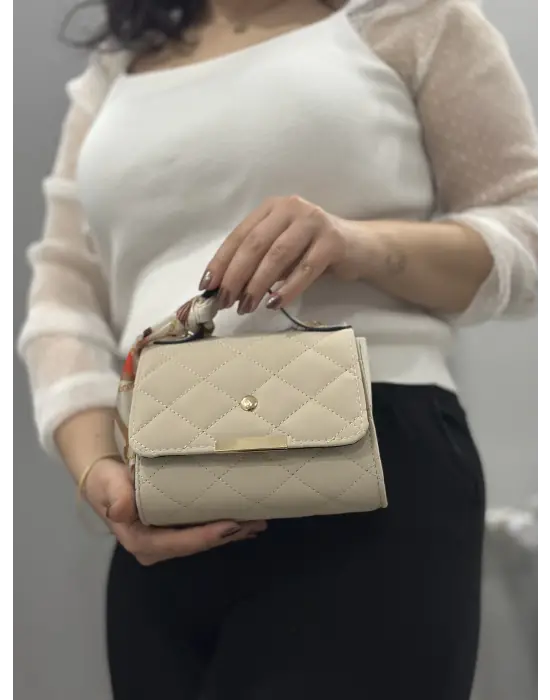 Omarı Zarif Bej Renkli Deri Çanta