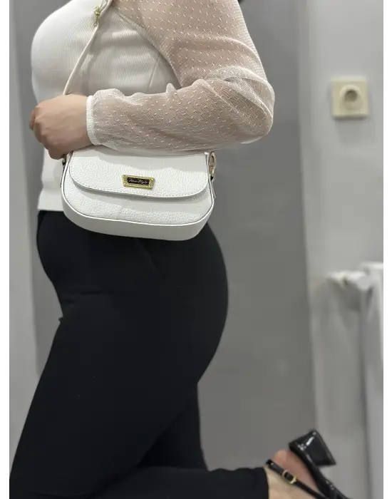 Omarı Yüksek Kaliteli Beyaz Cilt Çanta