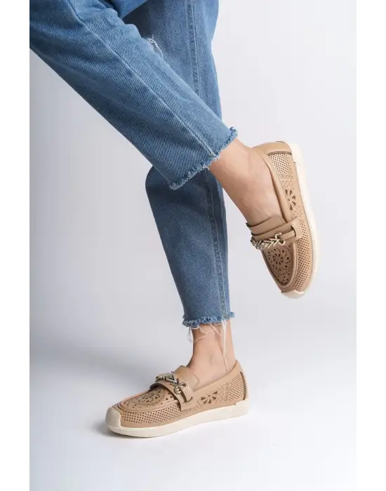 Omarı Rahat Tabanlı Çiçek Desenli Bayan Babet Ayakkabı - Ten