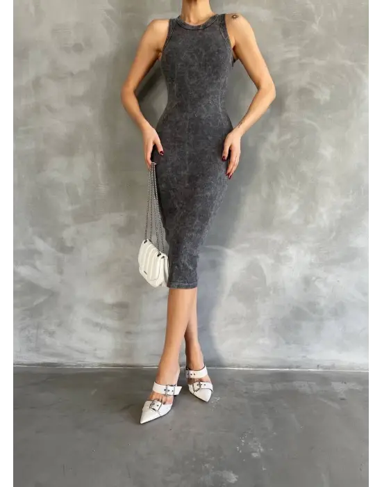 Omarı Şık Halter Yaka Elbise % Aşit Yıkamalı