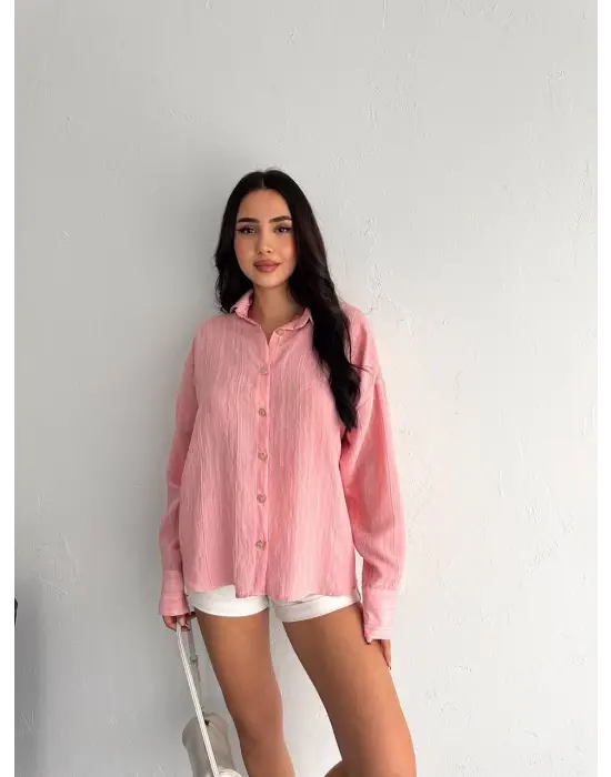 Omarı Rahat ve Şık Çizgili Oversize Gömlek