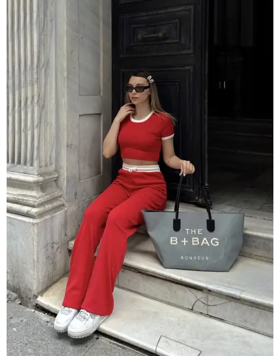 Omarı Kırmızı Crop Pantolon Biyeli Takım