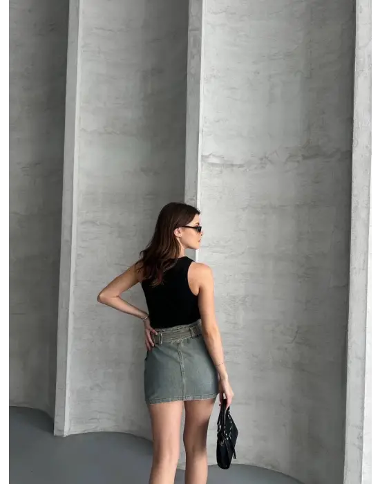 Omarı Zarif Altın Varaklı Bluz