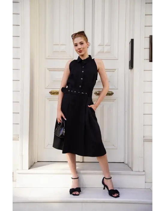 Omarı Şık Siyah Kemer Detaylı Elbise