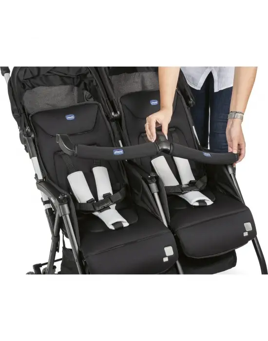 Omarı Hafif ve Şık İkiz Bebek Arabası