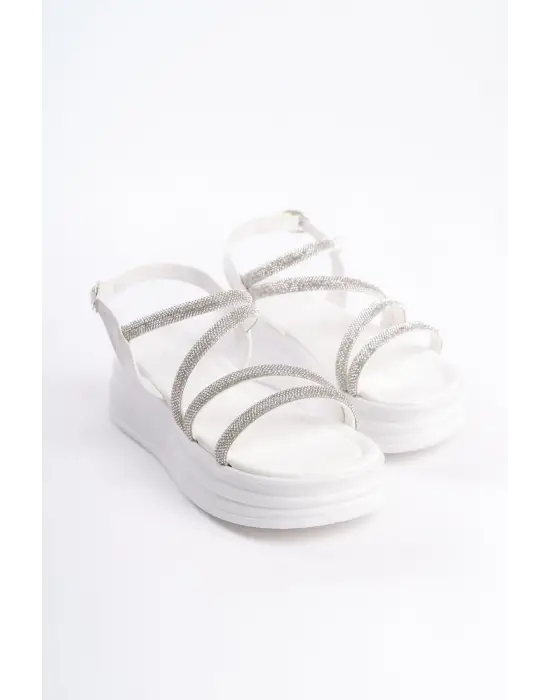 Omarı Rahat Tabanlı Taşlı Beyaz Bayan Sandalet