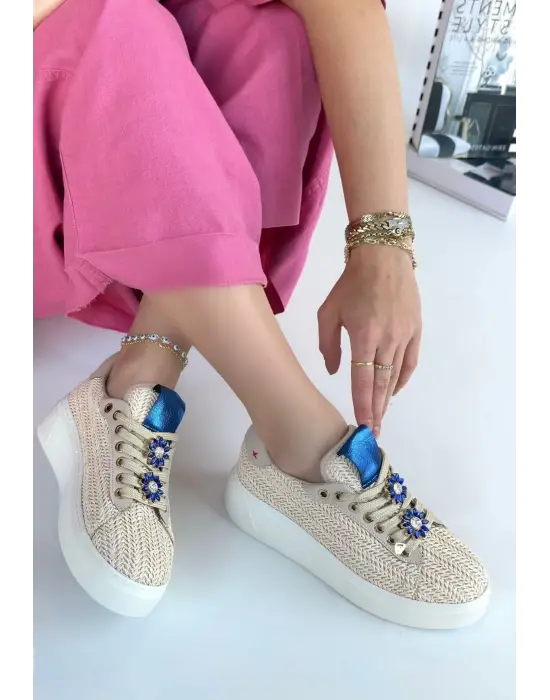 Omarı Hafif ve Şık Hasır Dokumalı Spor Ayakkabı