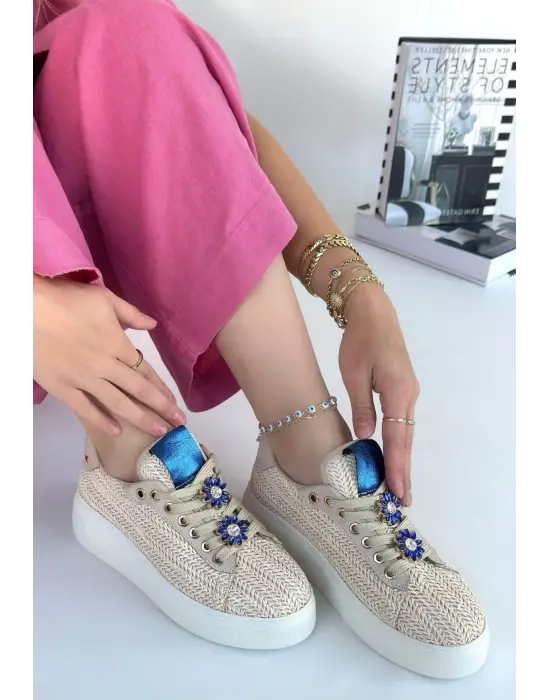 Omarı Hafif ve Şık Hasır Dokumalı Spor Ayakkabı