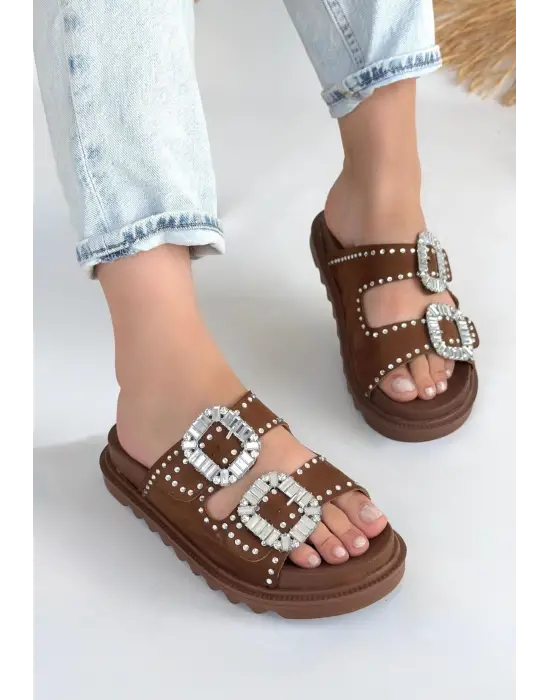 Omarı Nubuk Taşlı Terlik - Yazın Rüya Gibi Rahatlık!