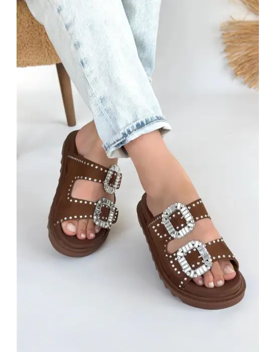 Omarı Nubuk Taşlı Terlik - Yazın Rüya Gibi Rahatlık!