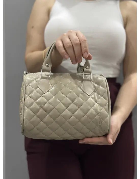 Omarı Kapaklı Cilt Çanta