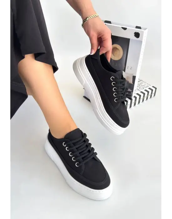 Omarı Siyah Keten Bağcıklı Spor Ayakkabı