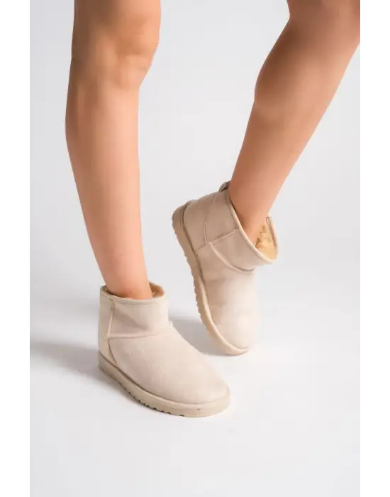 Omarı İçi Kürklü Tabaan Süet Bayan Bot - Krem