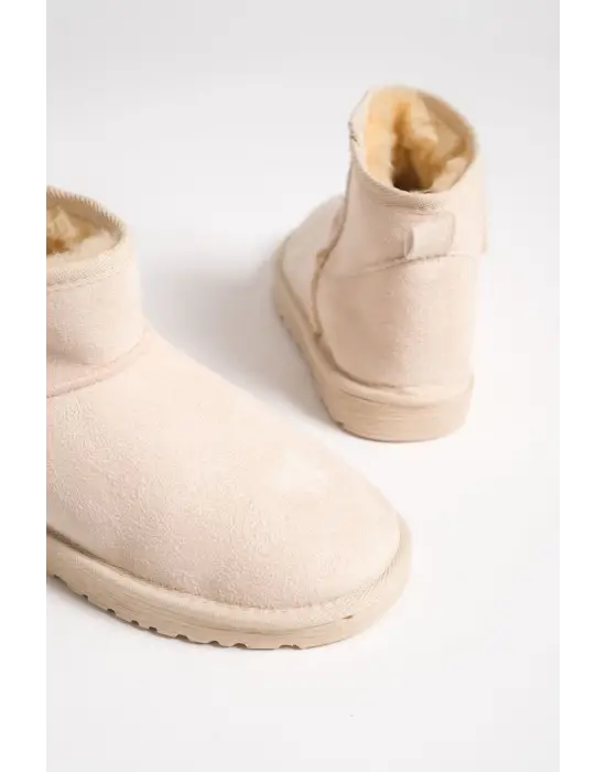 Omarı İçi Kürklü Tabaan Süet Bayan Bot - Krem