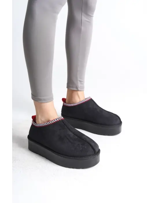 Omarı Sadece Fark Yaratan Kürklü Süet Bot