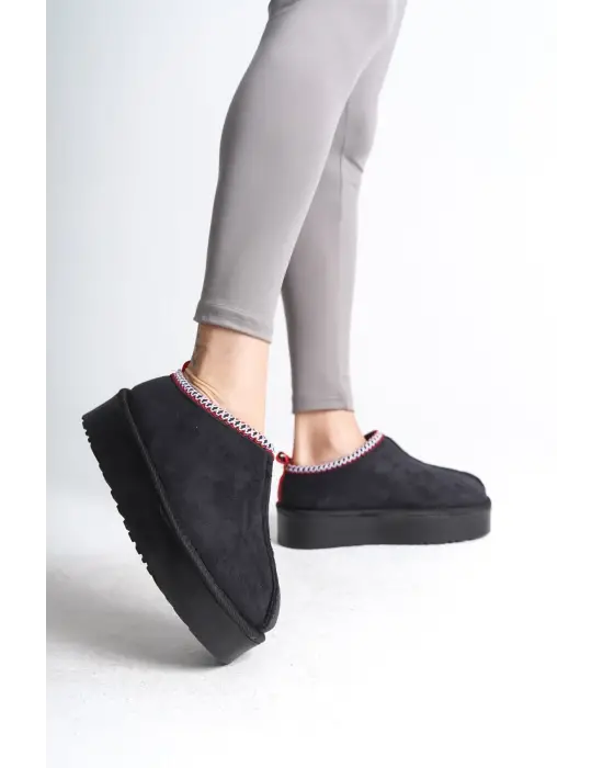 Omarı Sadece Fark Yaratan Kürklü Süet Bot