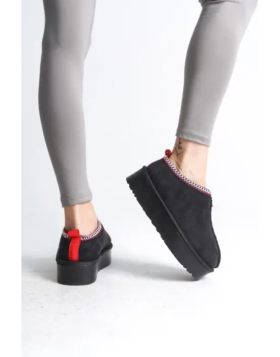 Omarı Sadece Fark Yaratan Kürklü Süet Bot