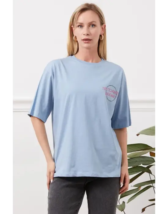 Omarı Tuval üzerine sanat: Mavi baskılı tişört