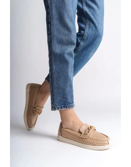 Omarı Rahat Tabanlı Kalp Desenli Babet Ayakkabı - Ten