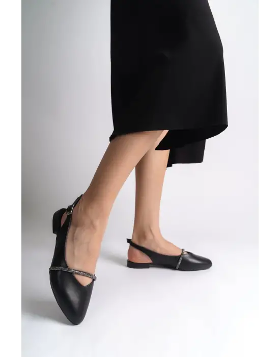 Omarı Rahat Tabanlı Taş Detaylı Bayan Babet Siyah