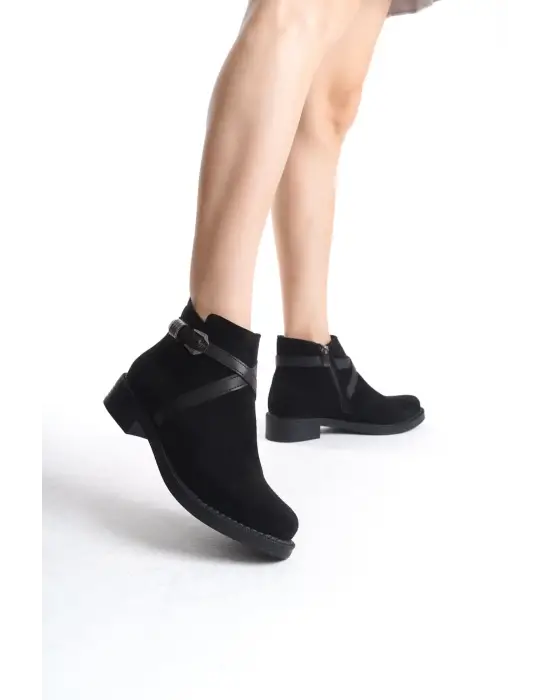 Omarı Şık Siyah Bayan Bot - Rahat Lastikli Süet Tabanlı Ayakkabı