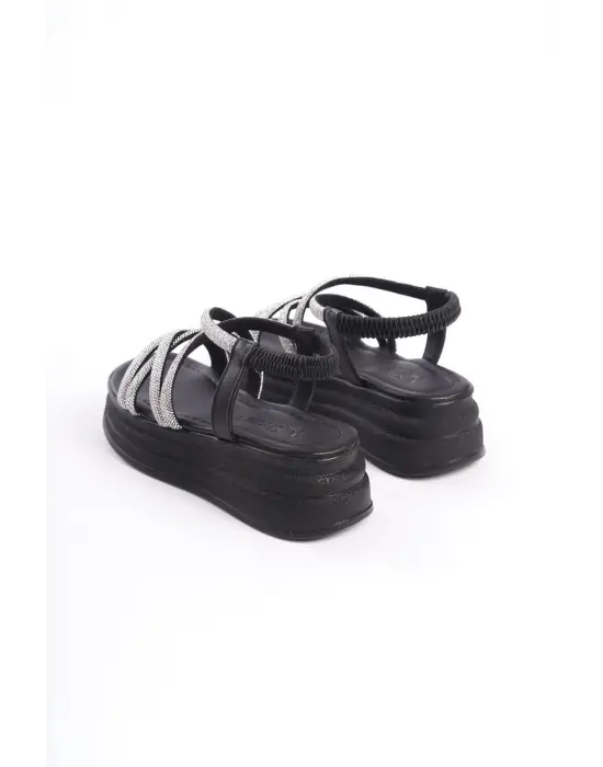 Omarı Rahat ve Şık Siyah Bayan Sandalet - Lastikli Taşlı Taş Desenli Ayakkabı