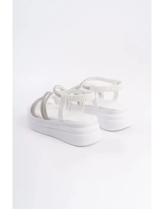 Omarı Taşlı Şeritli Rahat Tabanlı Beyaz Bayan Sandalet