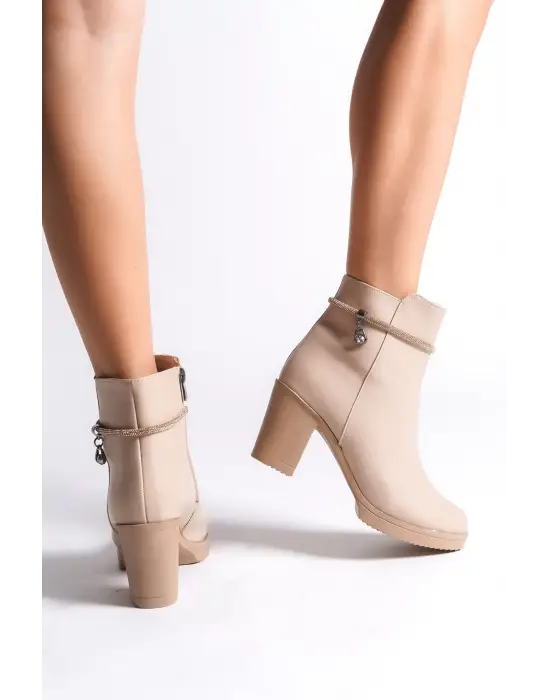 Omarı Rahat Tabanlı Taşlı Topuklu Bayan Bot - Tabaan Ayakkabı