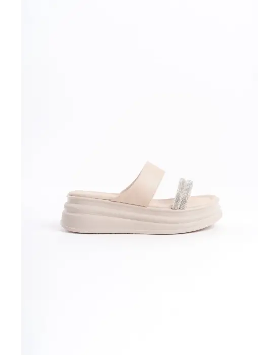 Omarı Taşlı Şeritli Rahat Tabanlı Bayan Terlik - Krem