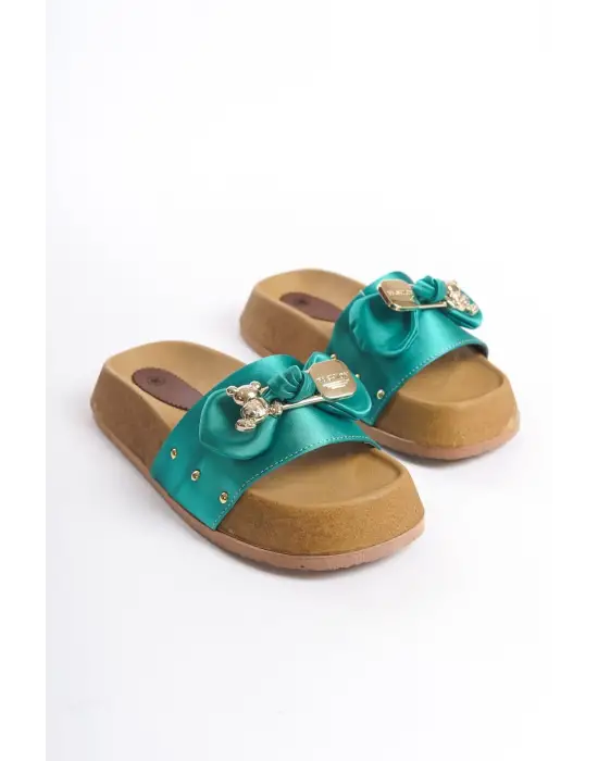 Omarı Kalın Tabanlı Saten Bayan Terlik - Yeşil