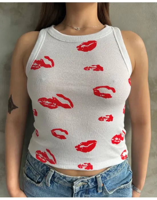 Omarı Romantik Desenli Bluz