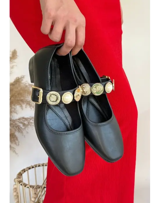 Omarı Siyah Cilt Babet Ayakkabı