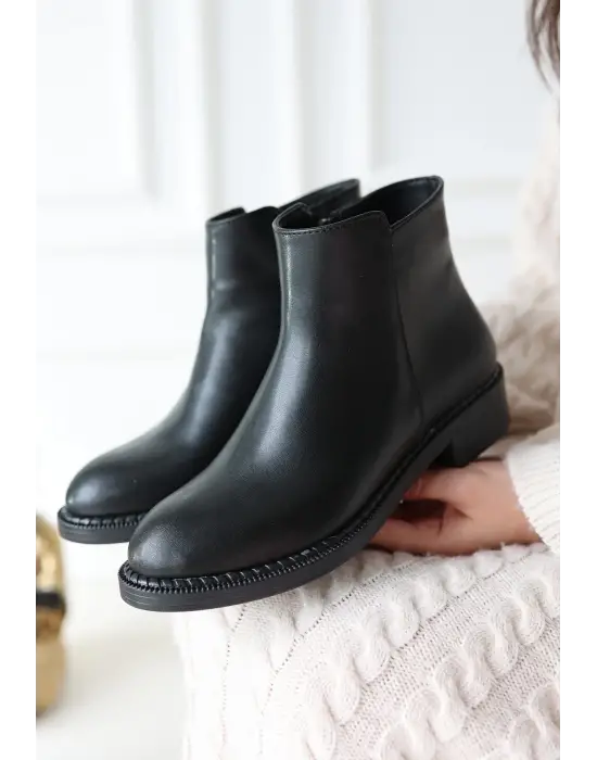 Omarı Siyah Bot Modelleri | En Zarif Topuklu Bot