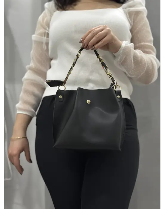 Omarı Şık ve Dayanıklı Siyah Deri Çanta