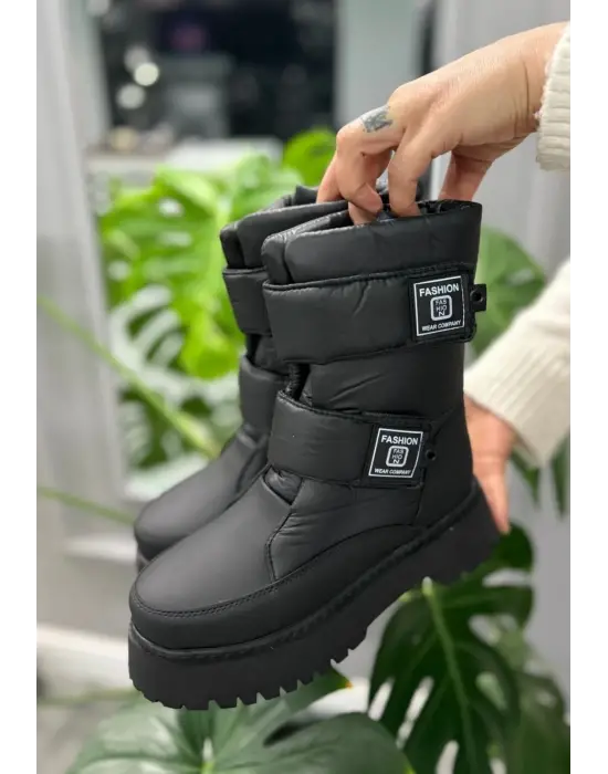 Omarı Siyah Kış Botu - Trendy ve Şık Tasarım