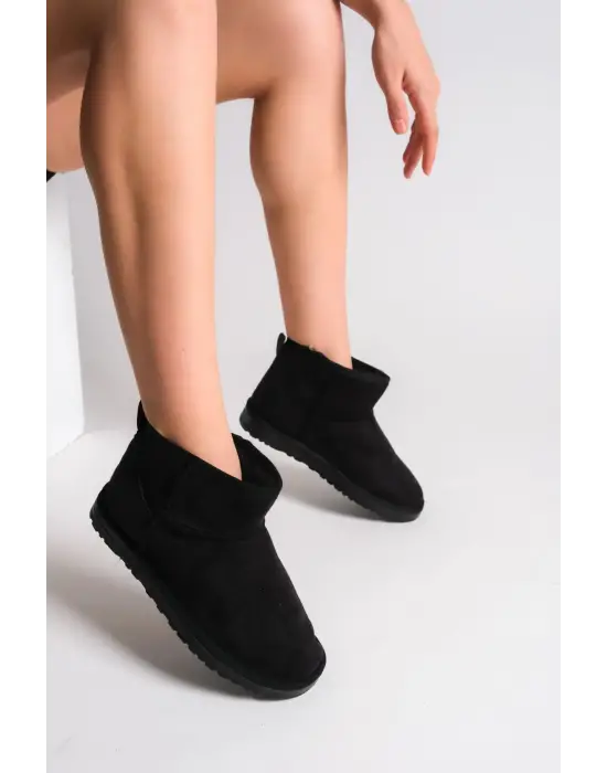 Omarı Kürklü Düz Siyah Bayan Bot - Şık ve Rahat Günlük Kullanım İçin